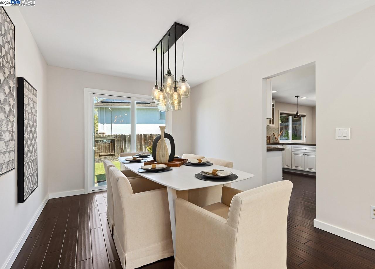 1132 Sunlight Cir