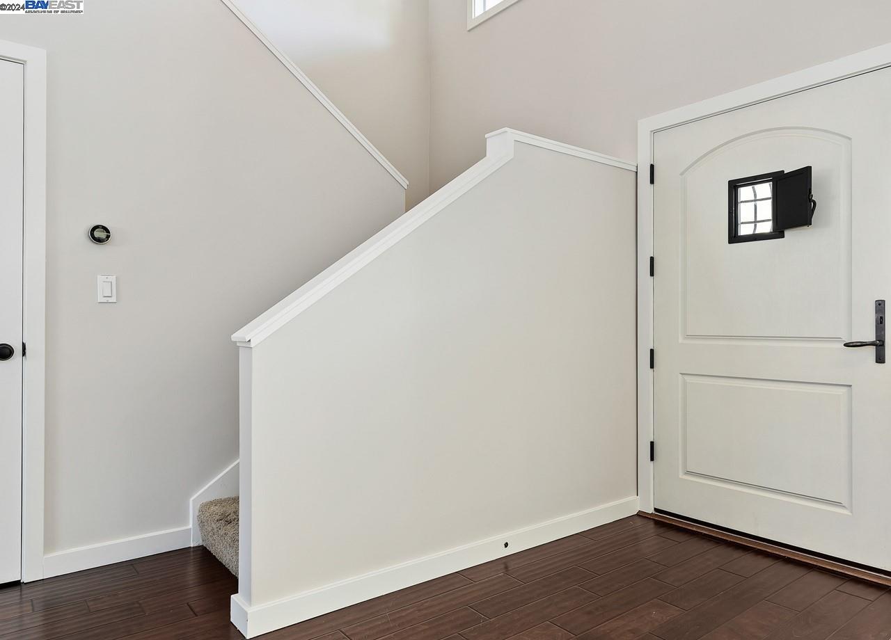 1132 Sunlight Cir
