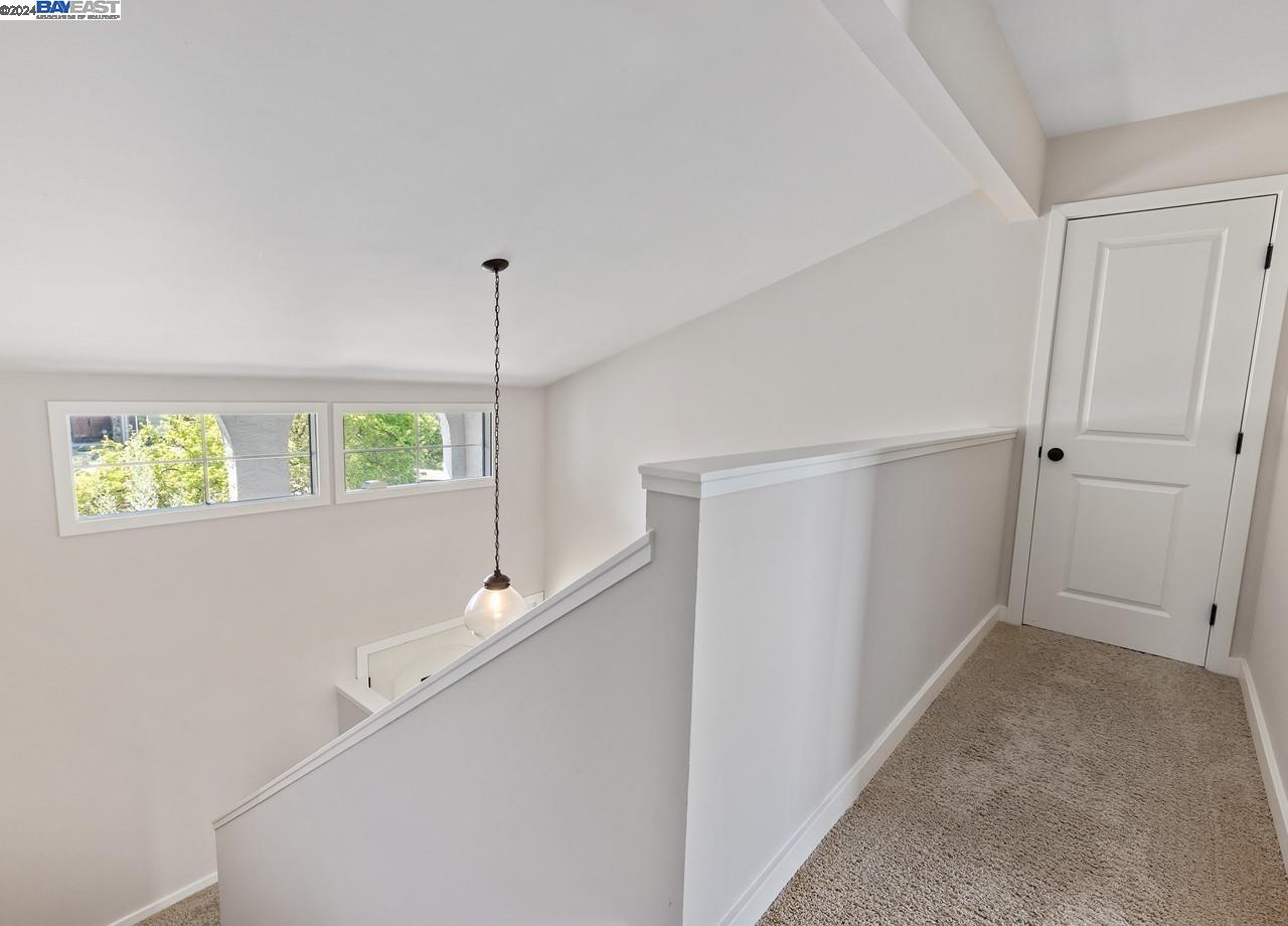 1132 Sunlight Cir