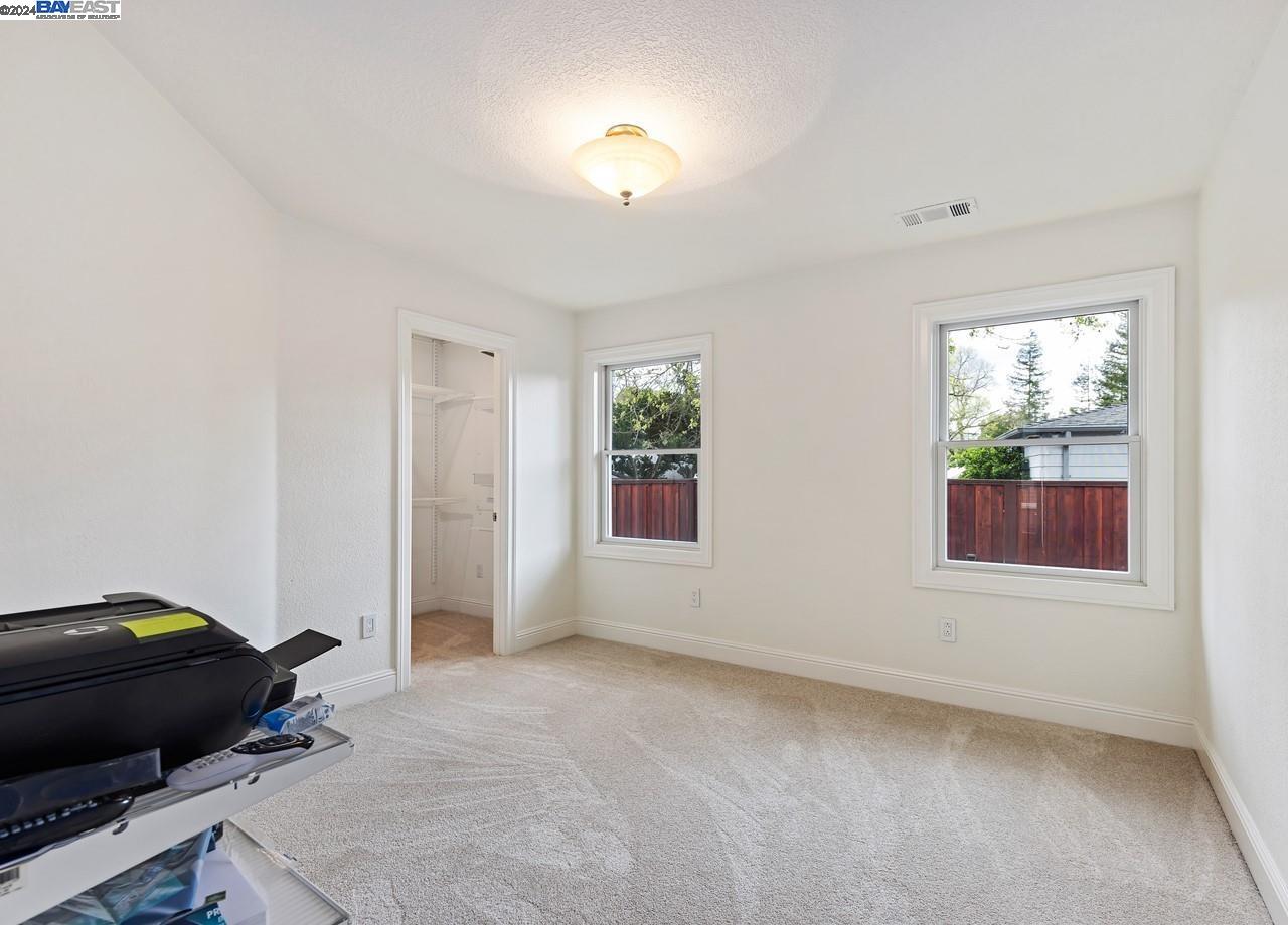 1305 Milton Ave