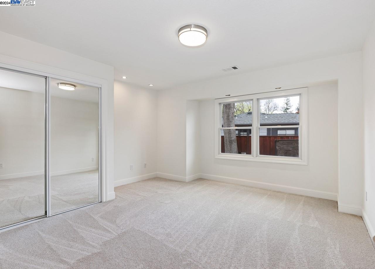 1305 Milton Ave