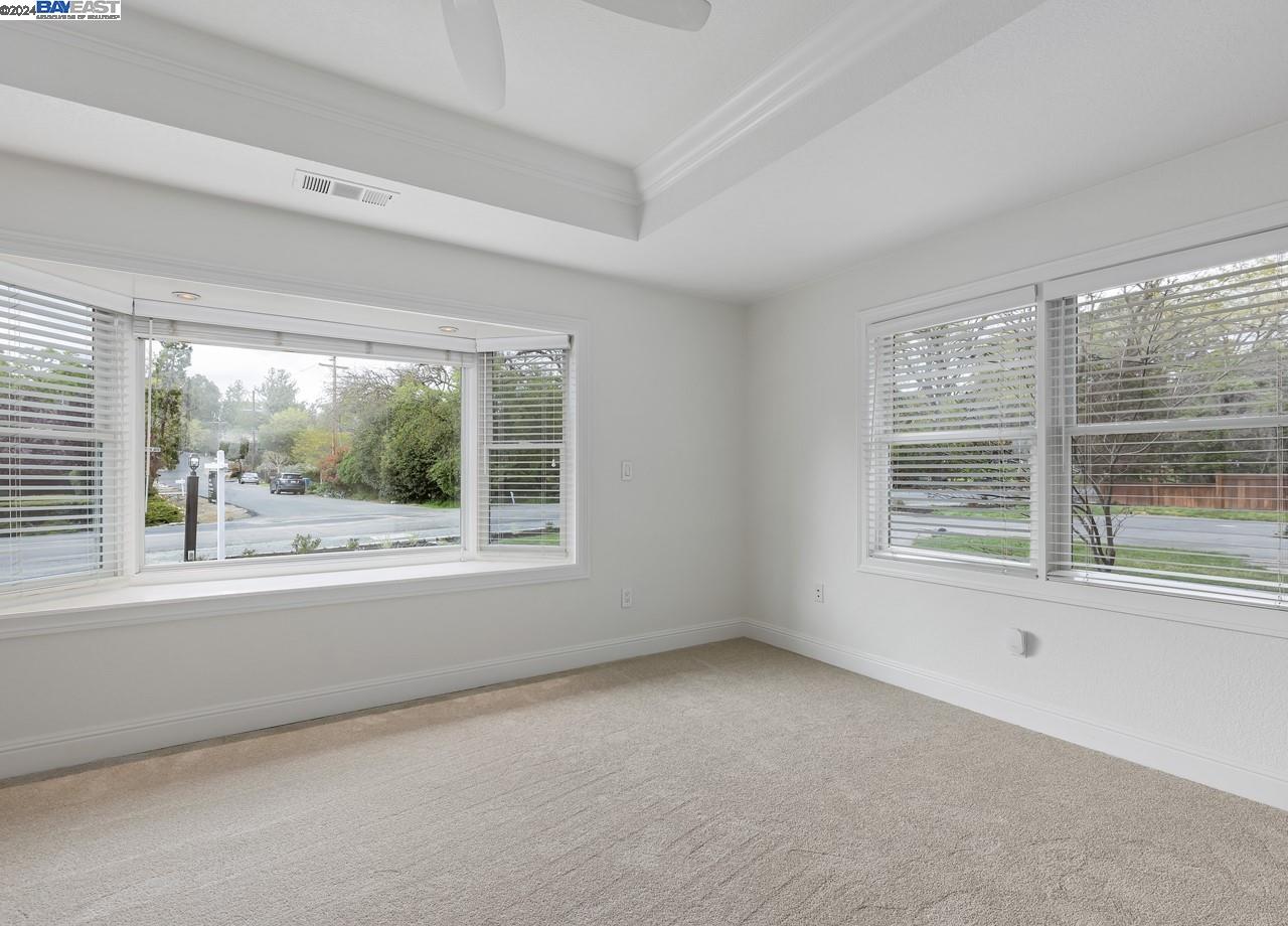 1305 Milton Ave