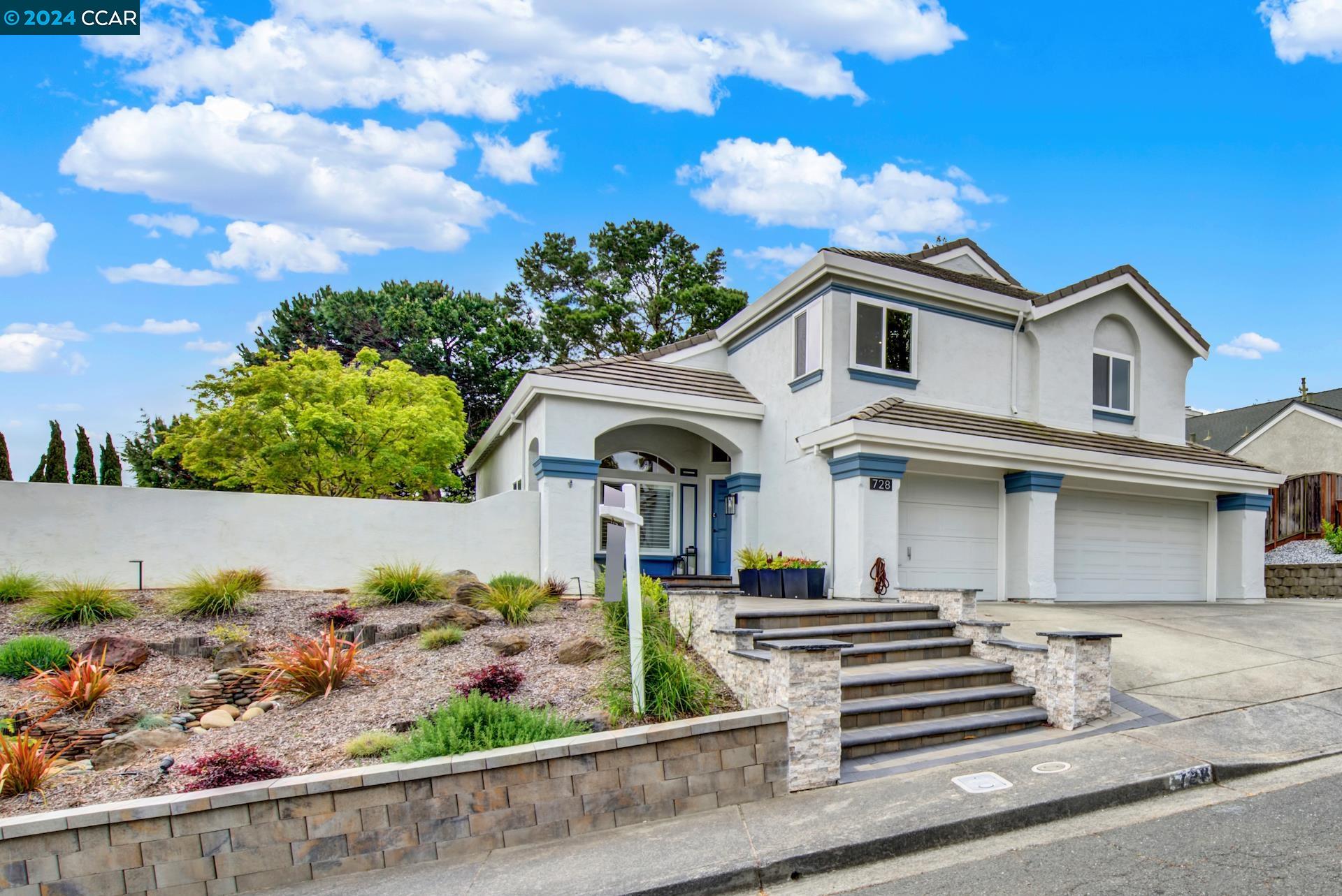 728 Primrose Ln