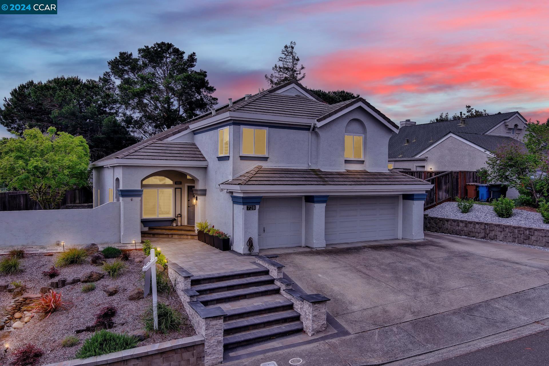 728 Primrose Ln