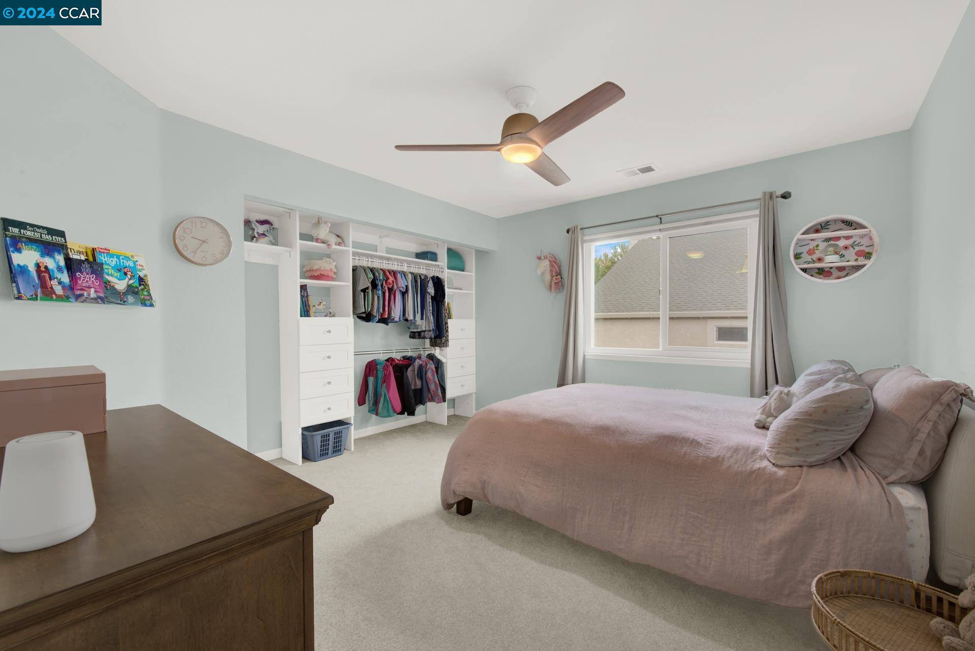 728 Primrose Ln