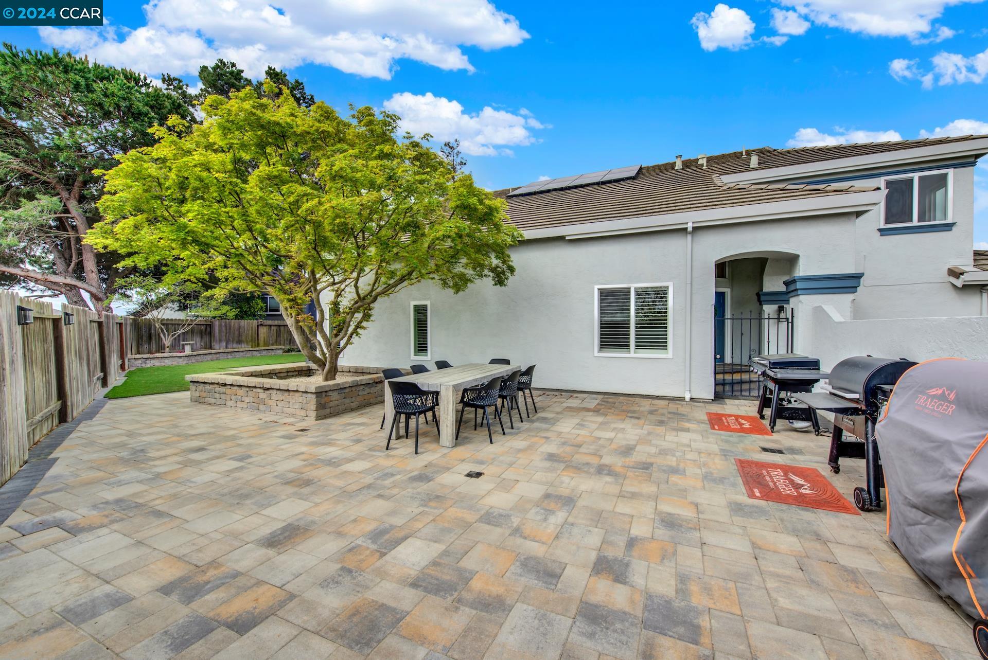 728 Primrose Ln