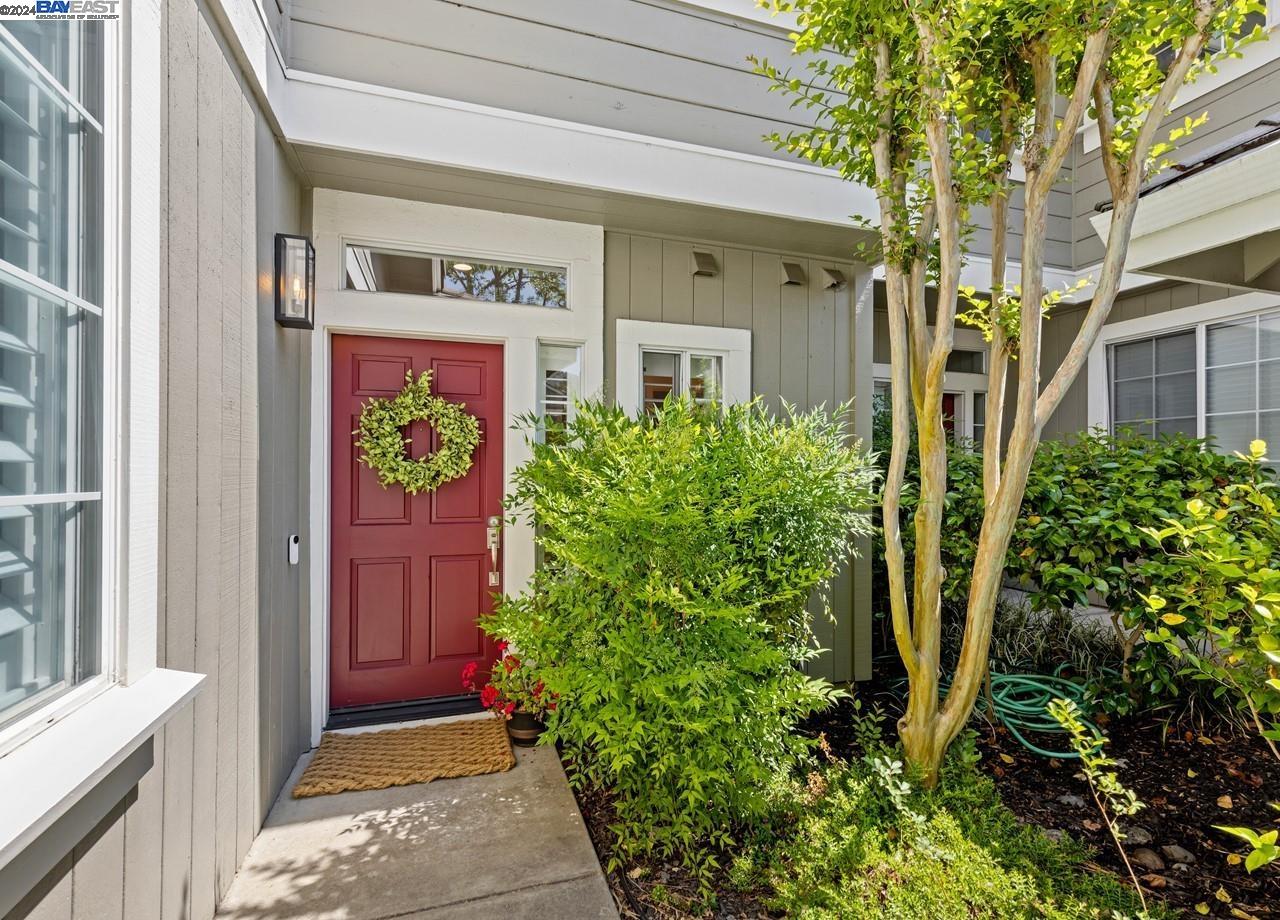 9 Danville Oak Pl