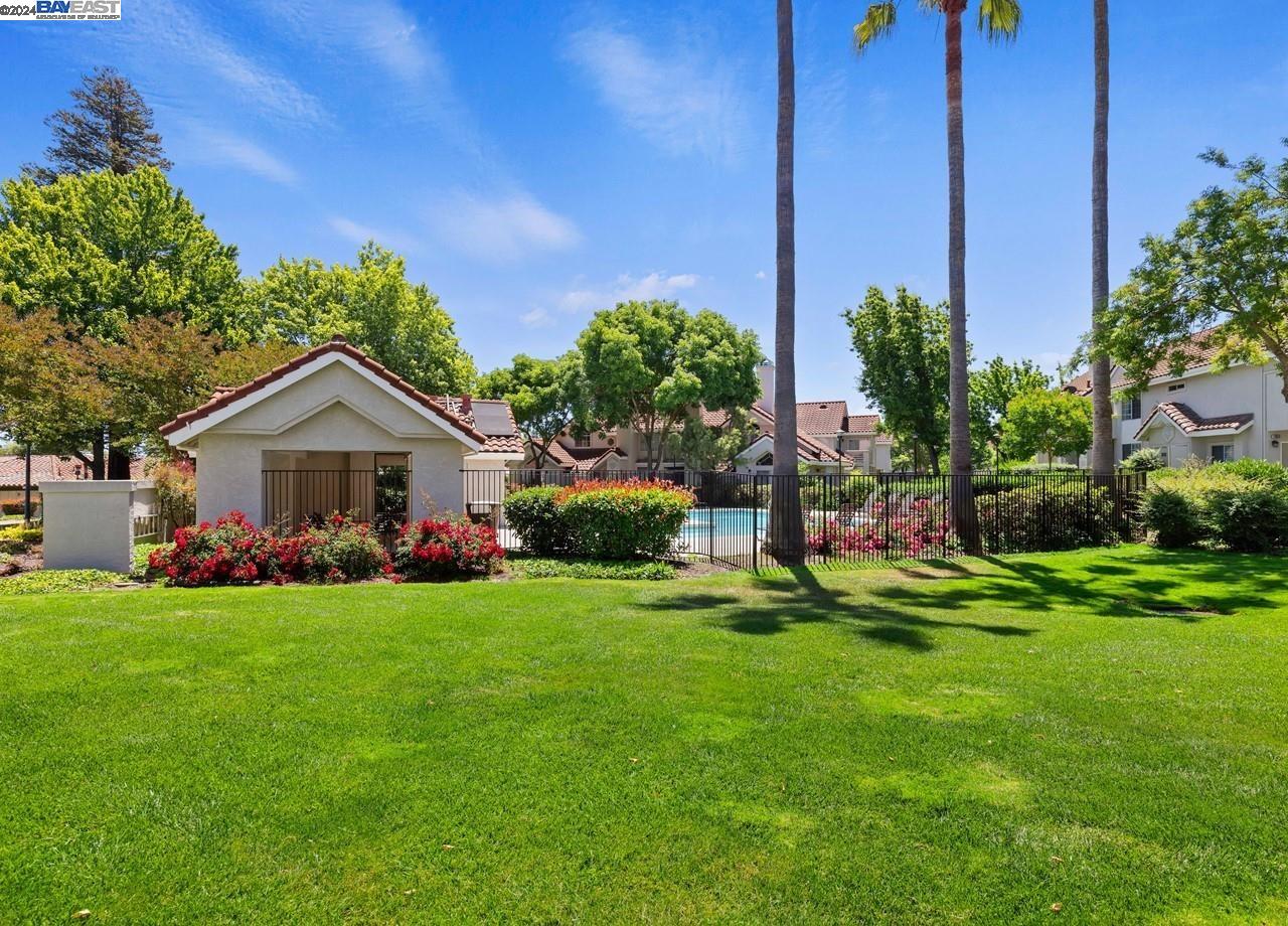 11879 Flanagan Ct