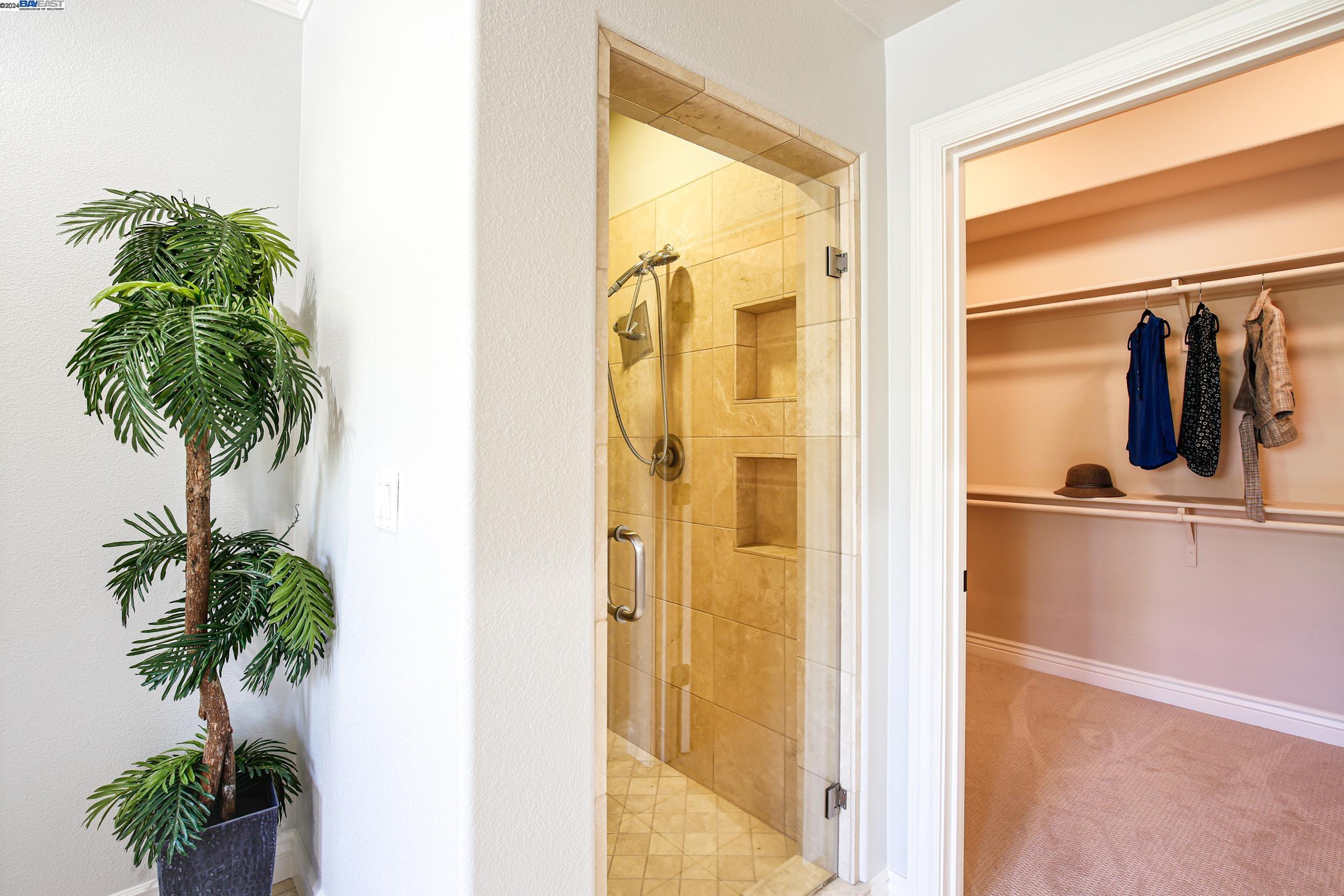 7535 Balmoral Way