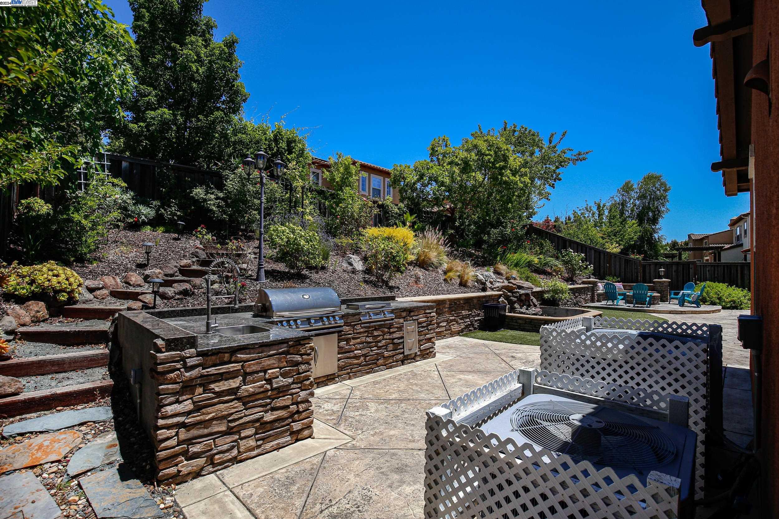 7535 Balmoral Way