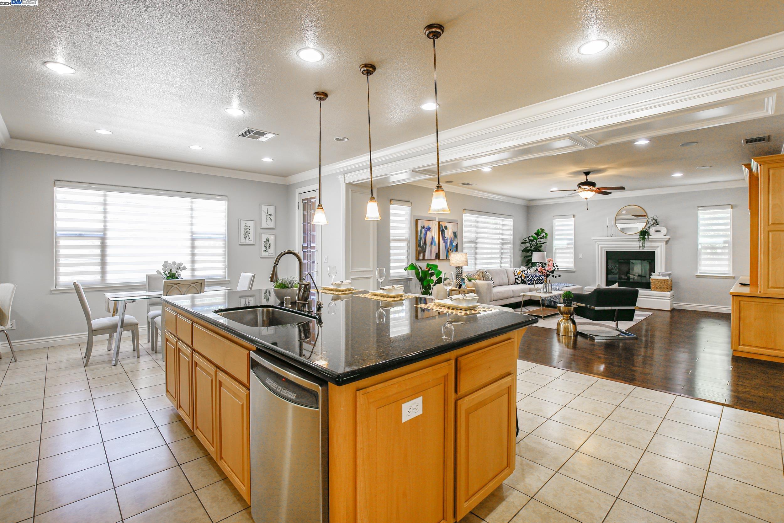 7535 Balmoral Way