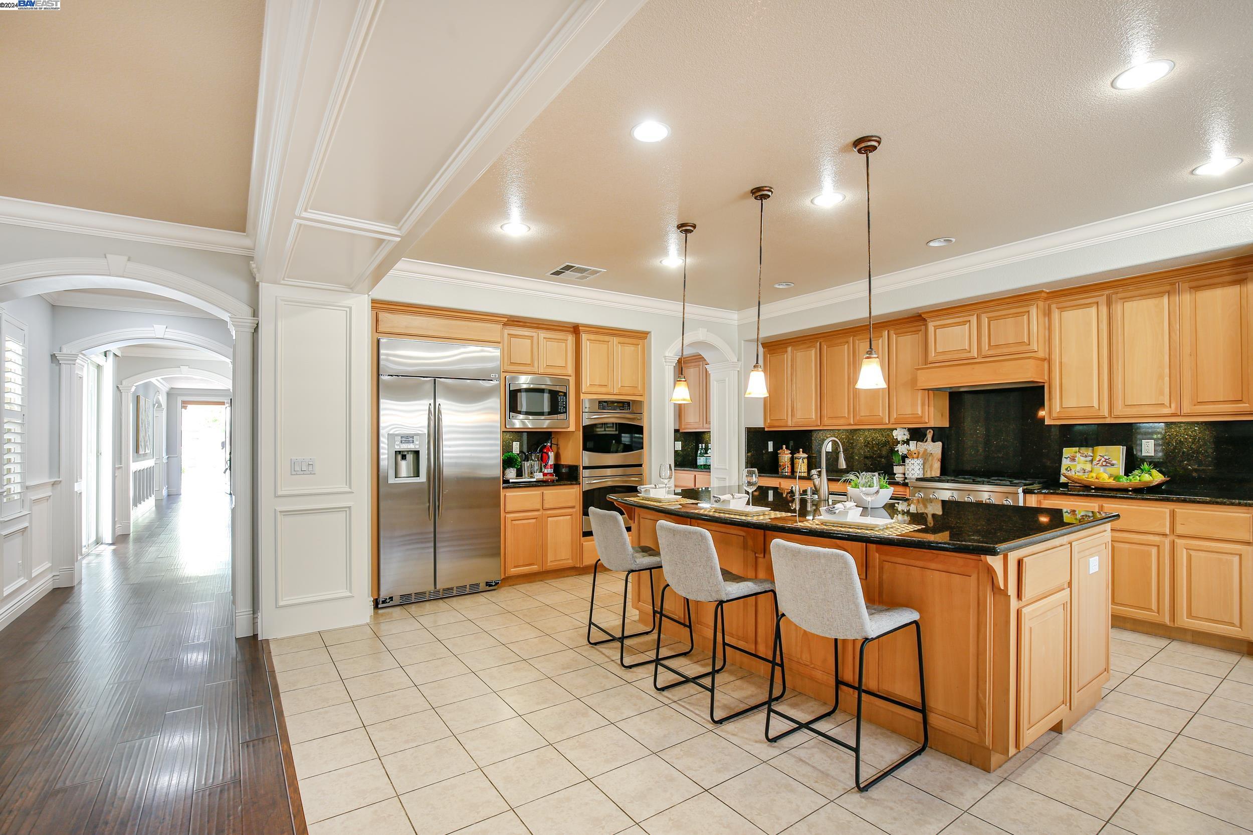 7535 Balmoral Way