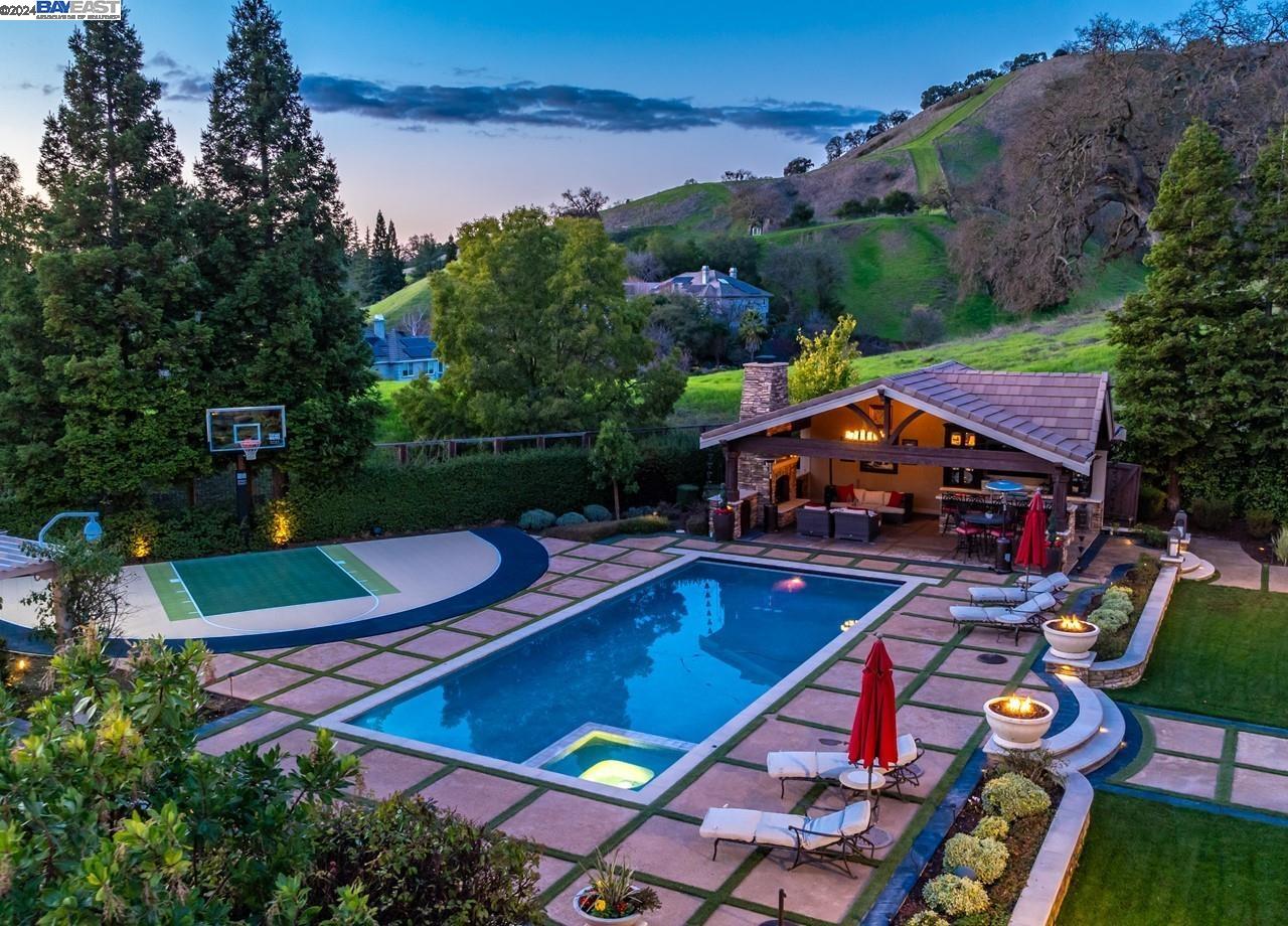 4075 Stone Valley Oaks Dr