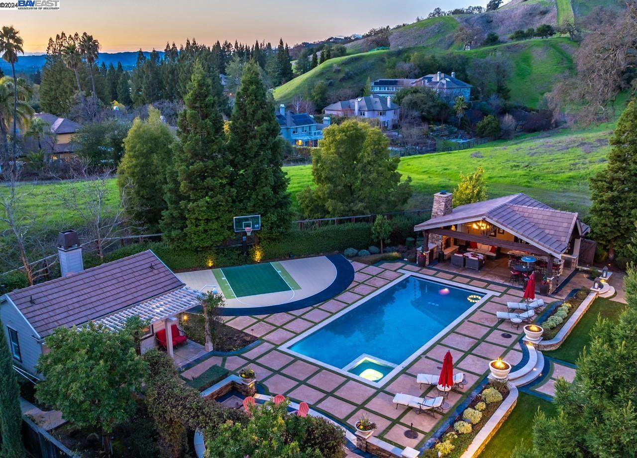 4075 Stone Valley Oaks Dr