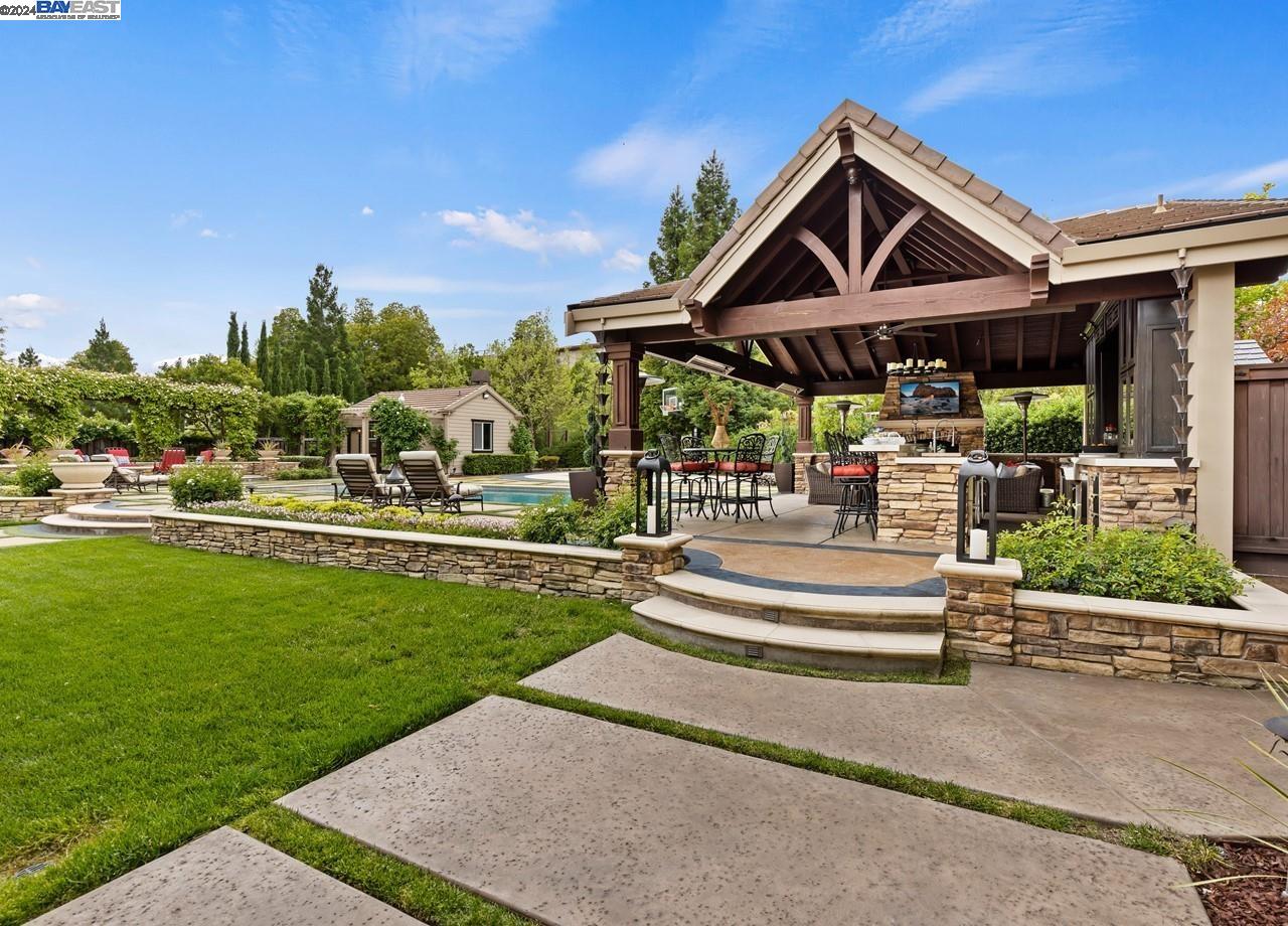 4075 Stone Valley Oaks Dr