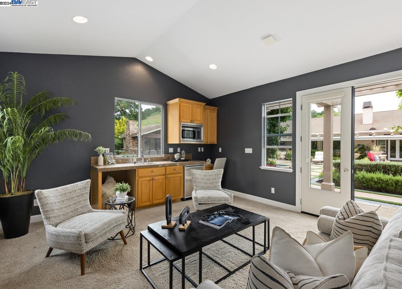 4075 Stone Valley Oaks Dr