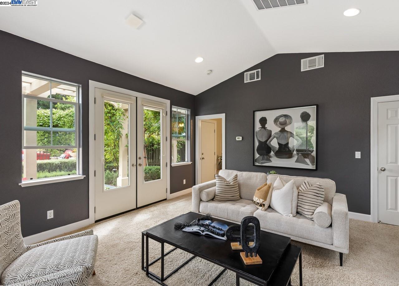 4075 Stone Valley Oaks Dr