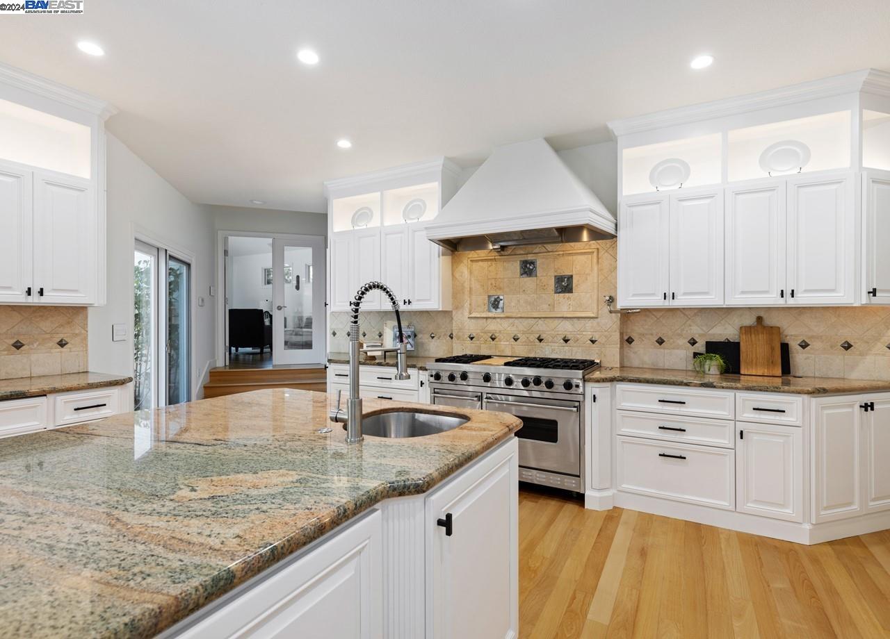 74 Alamo Glen Trl