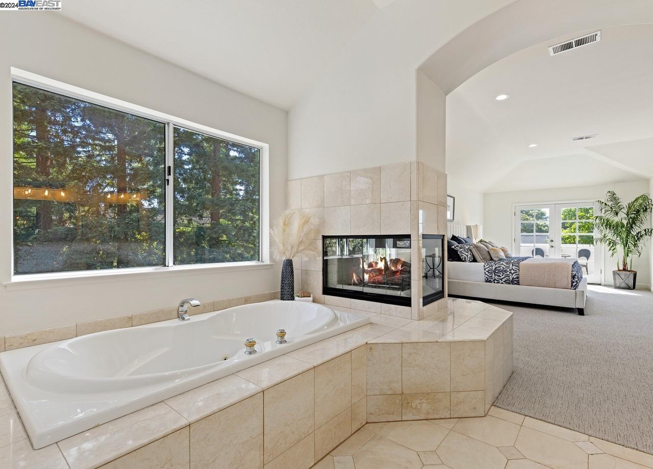 74 Alamo Glen Trl