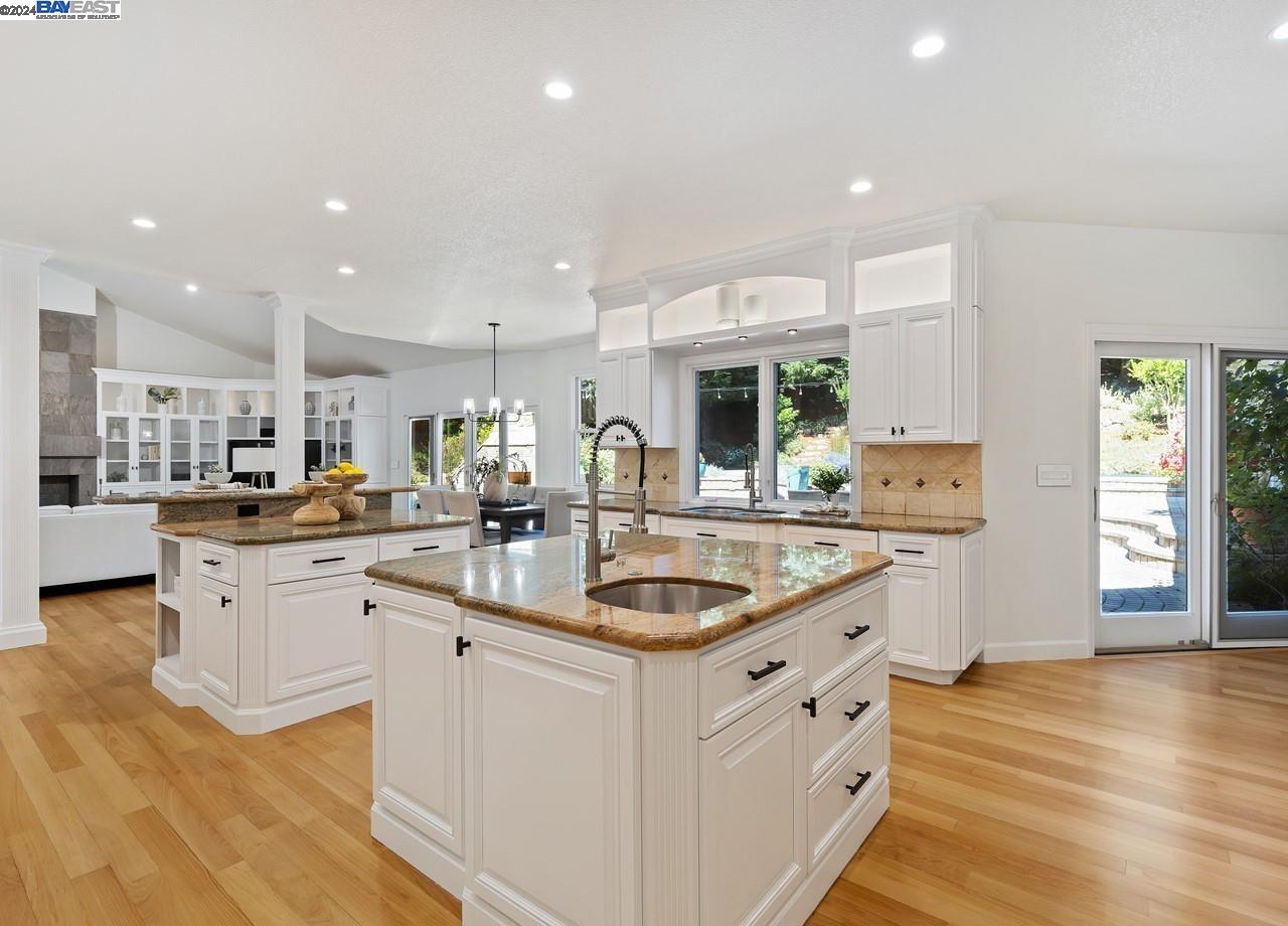 74 Alamo Glen Trl