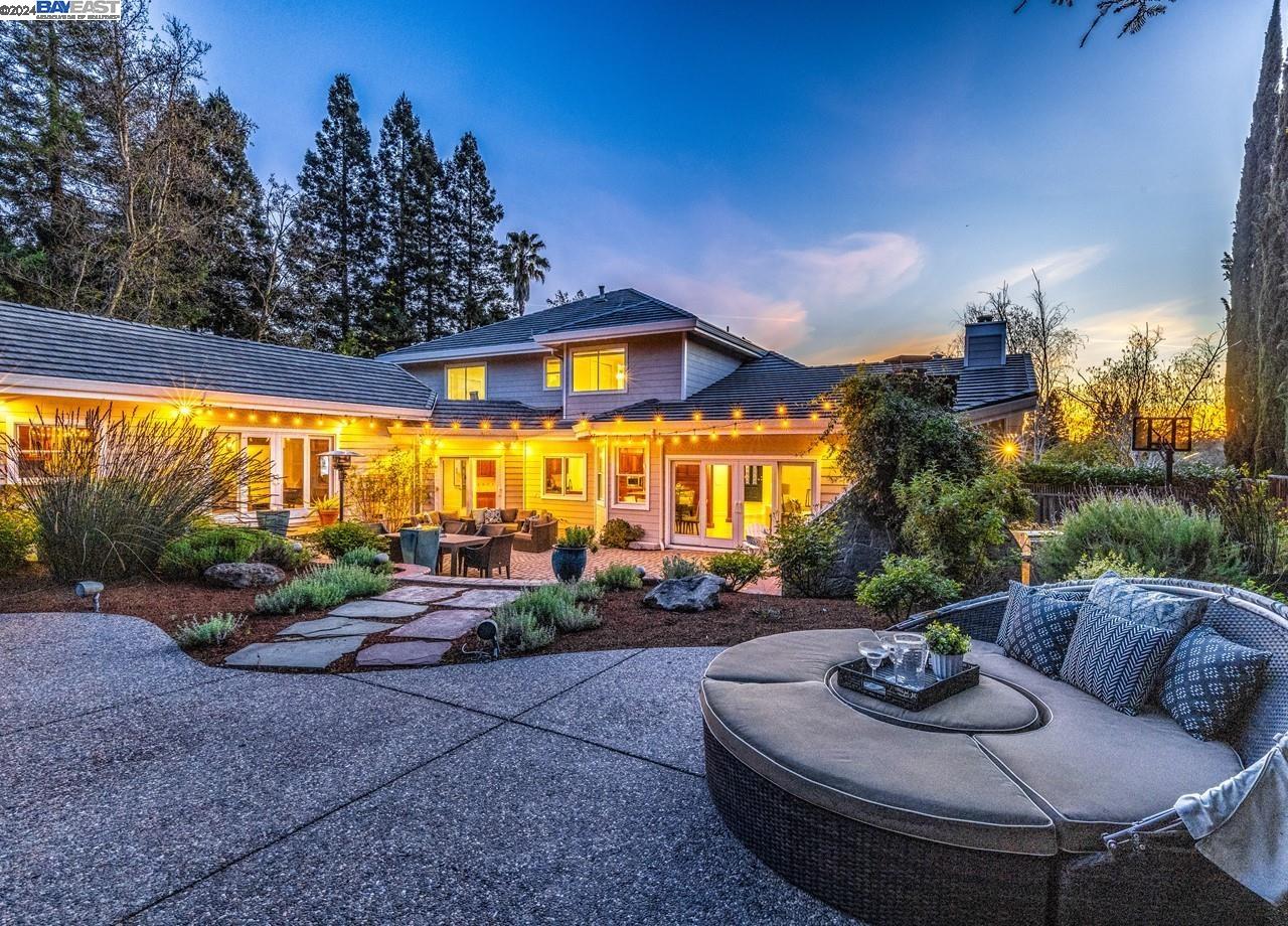 74 Alamo Glen Trl