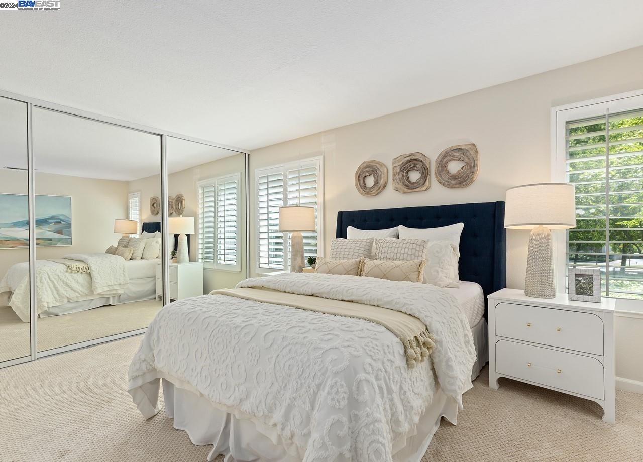 405 Old Orchard Ct