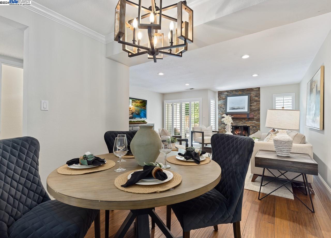 405 Old Orchard Ct