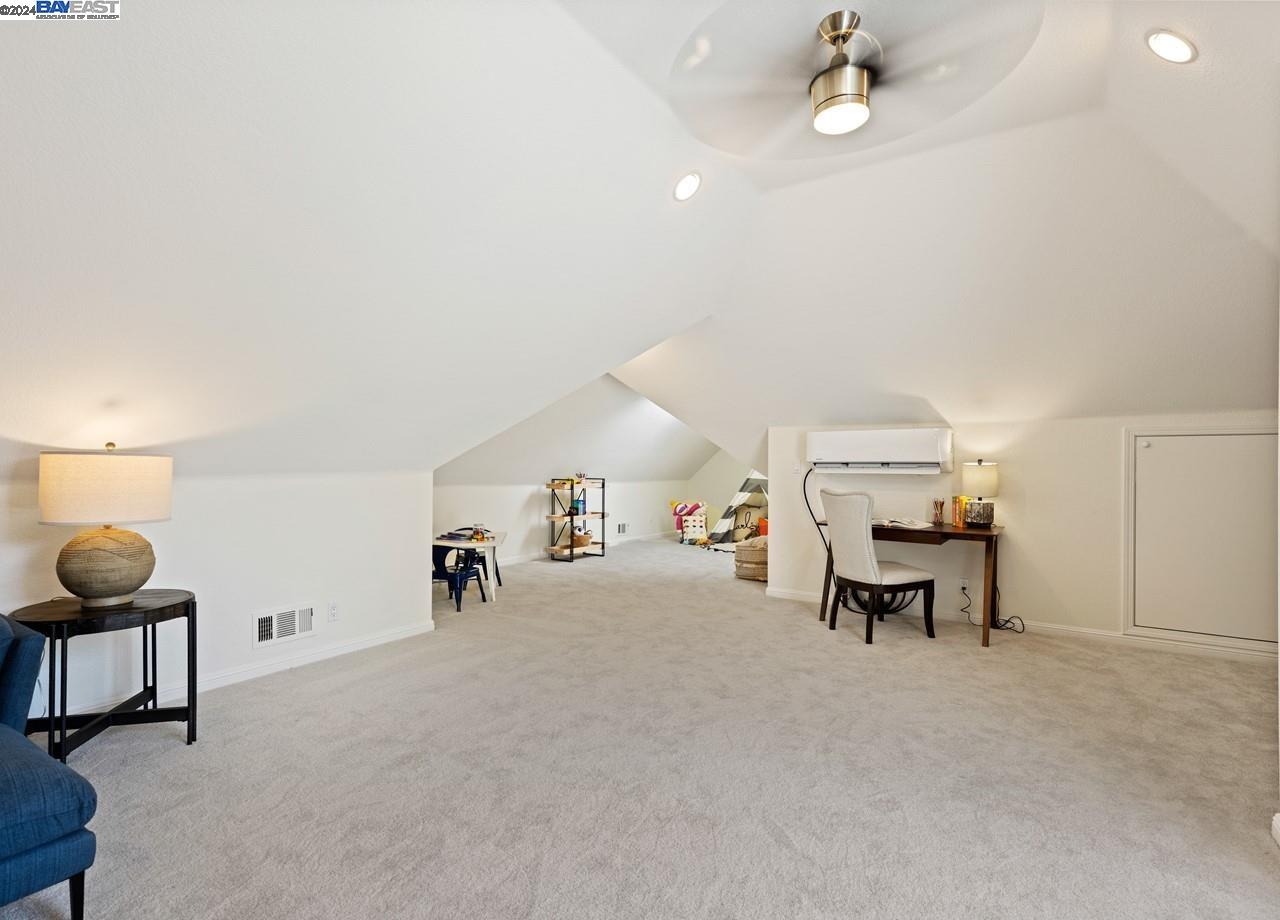 1148 Greenbrook Dr