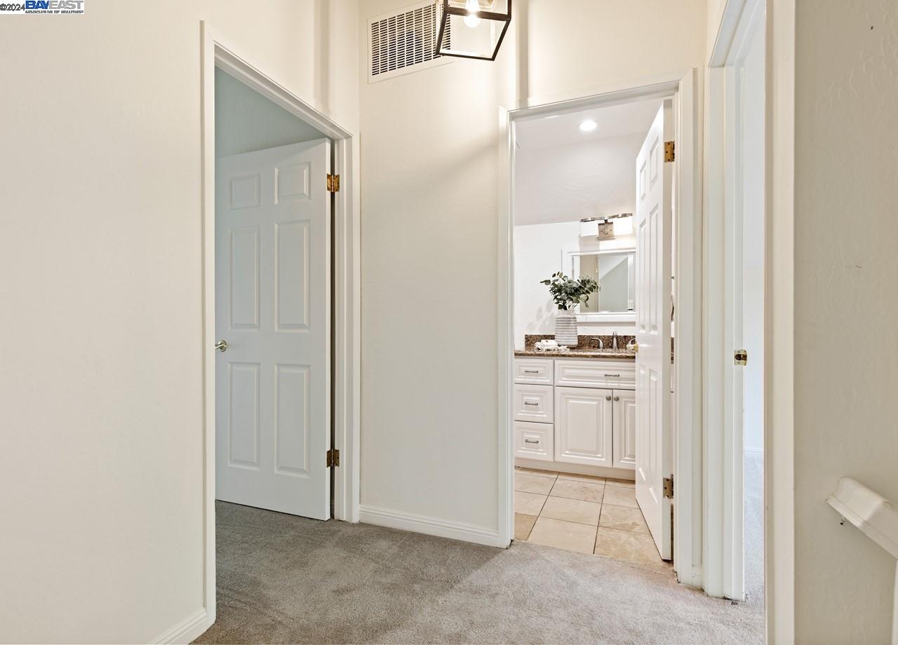1148 Greenbrook Dr