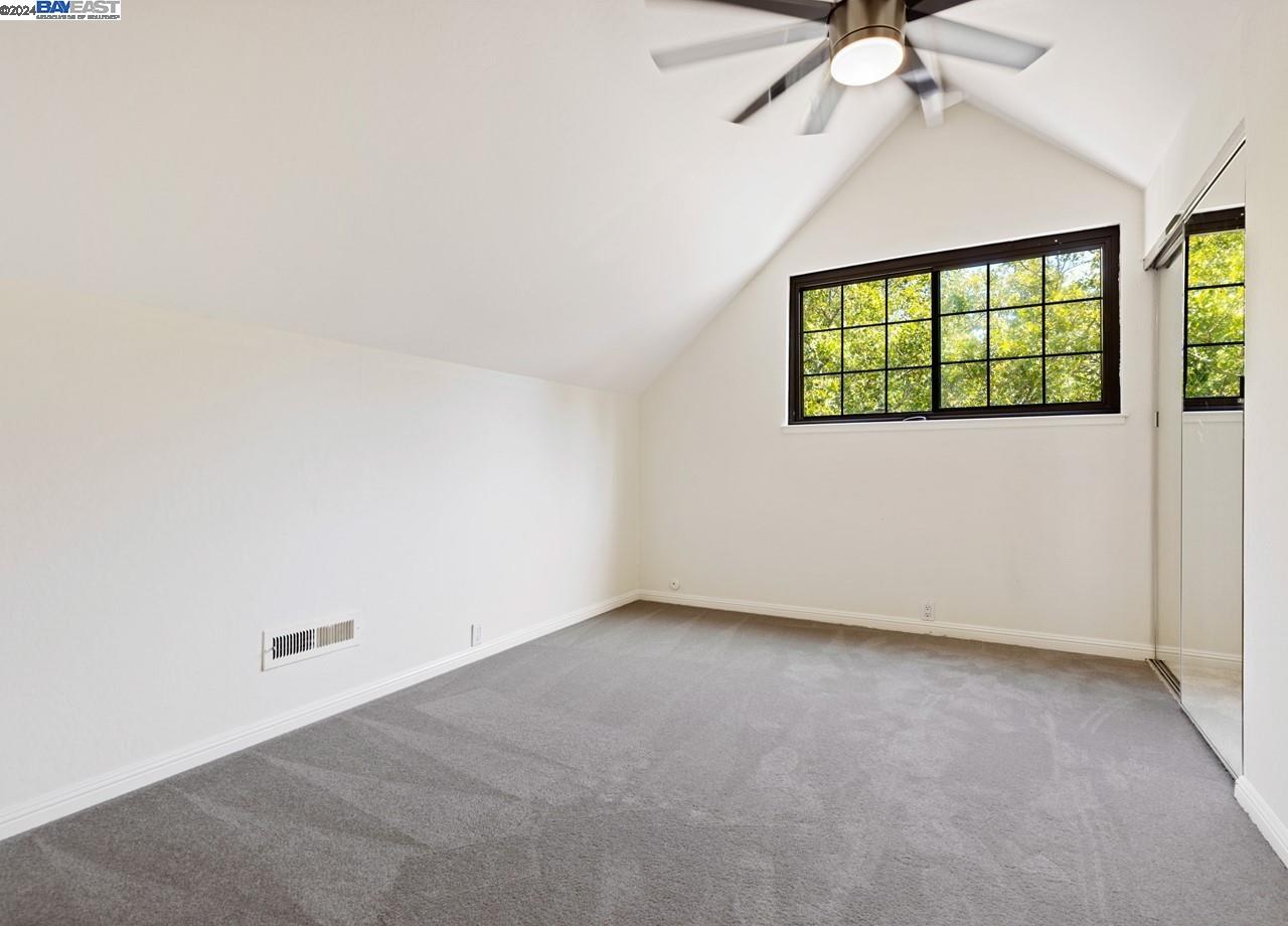 1148 Greenbrook Dr