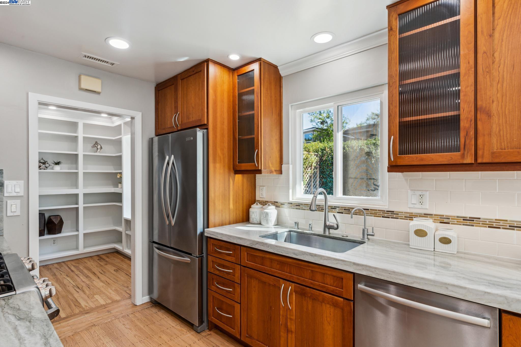 337 Marshall Dr