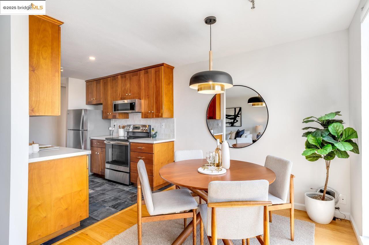 771 Kingston Ave. # 401