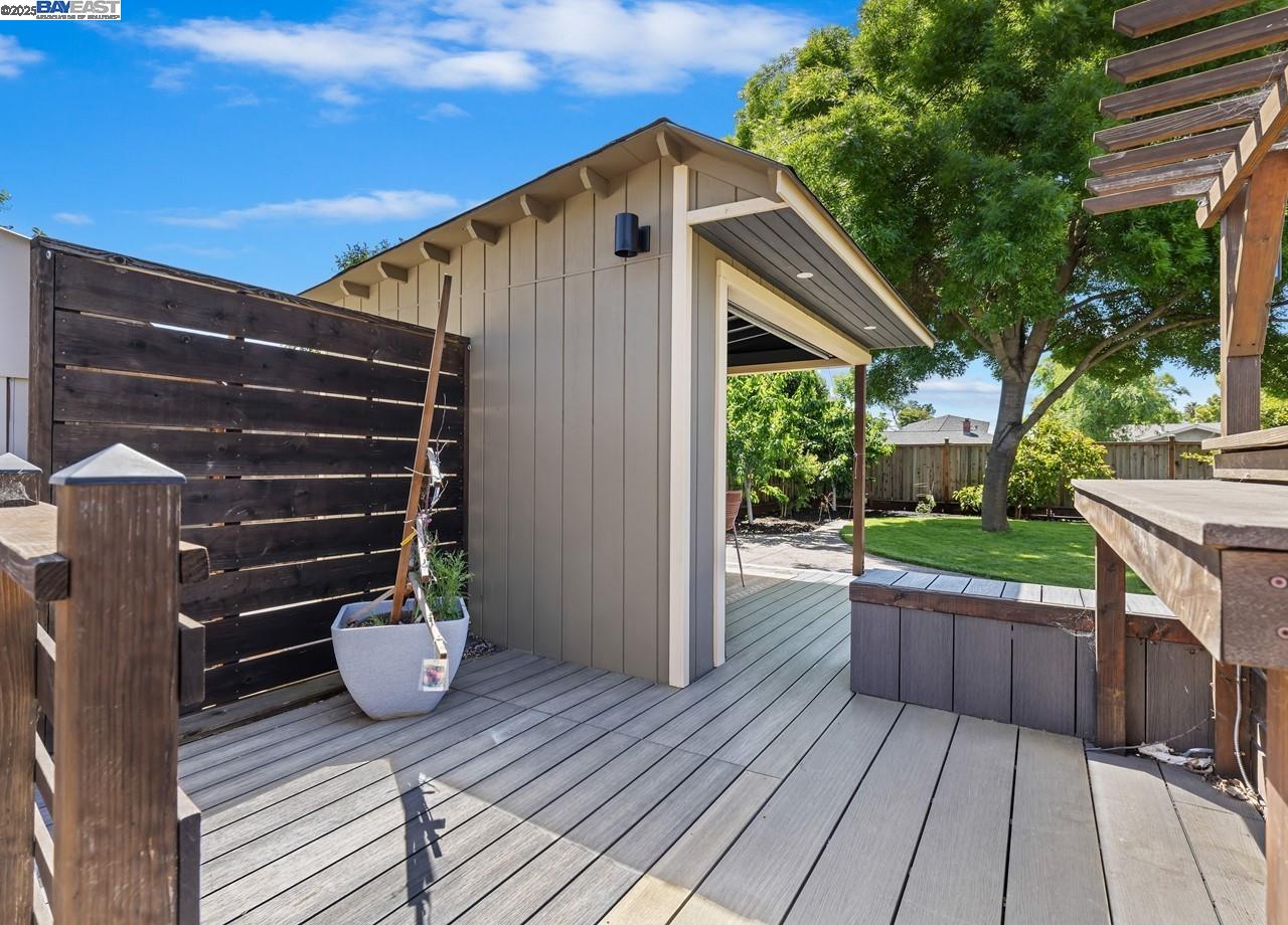 8409 Bandon Dr