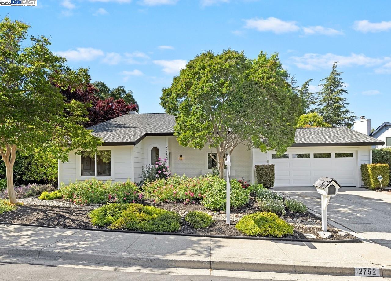 2752 Morgan Dr