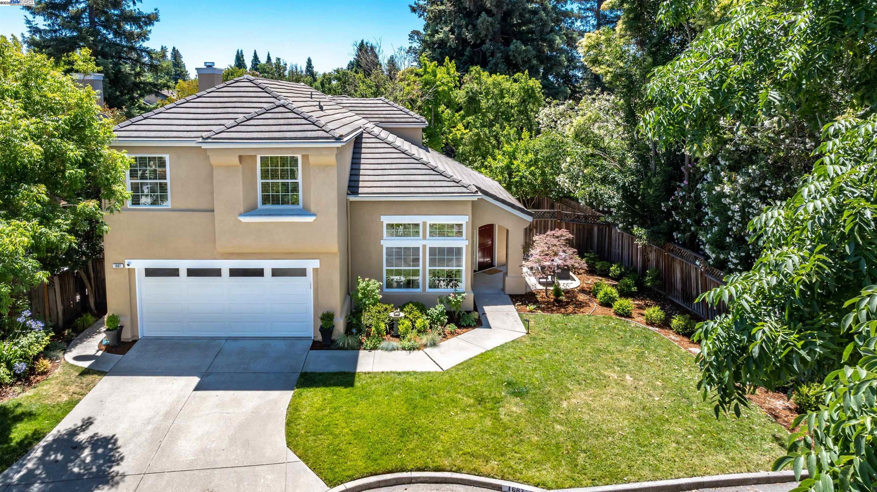 1687 Silverwood Ct