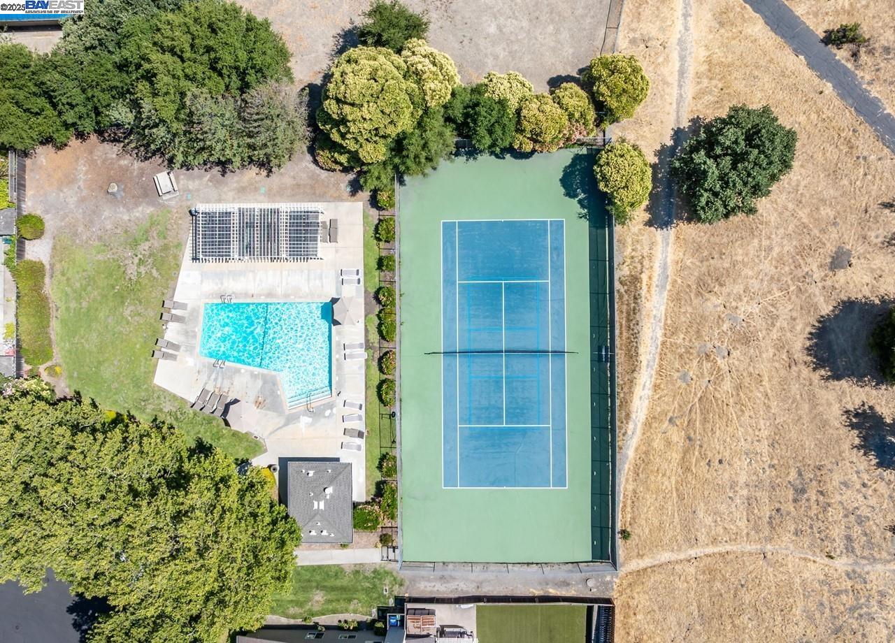 2485 Talavera Dr