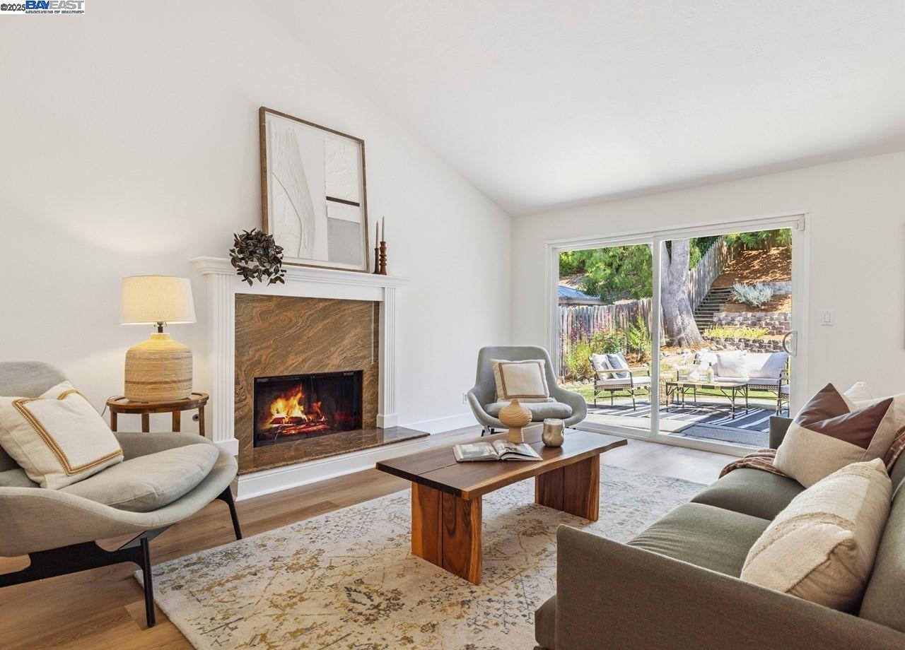 2485 Talavera Dr