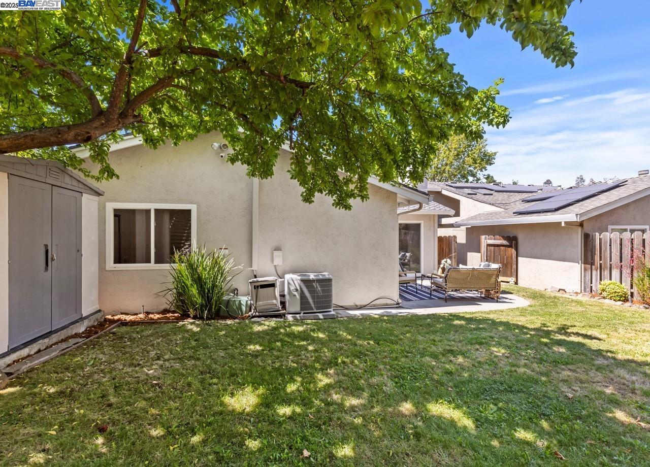 2485 Talavera Dr