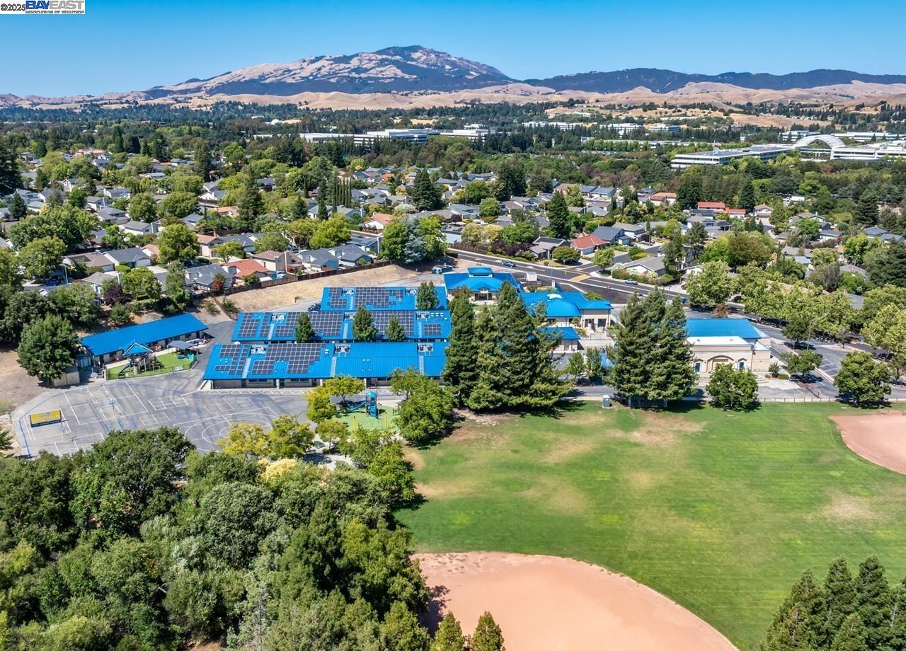 2485 Talavera Dr