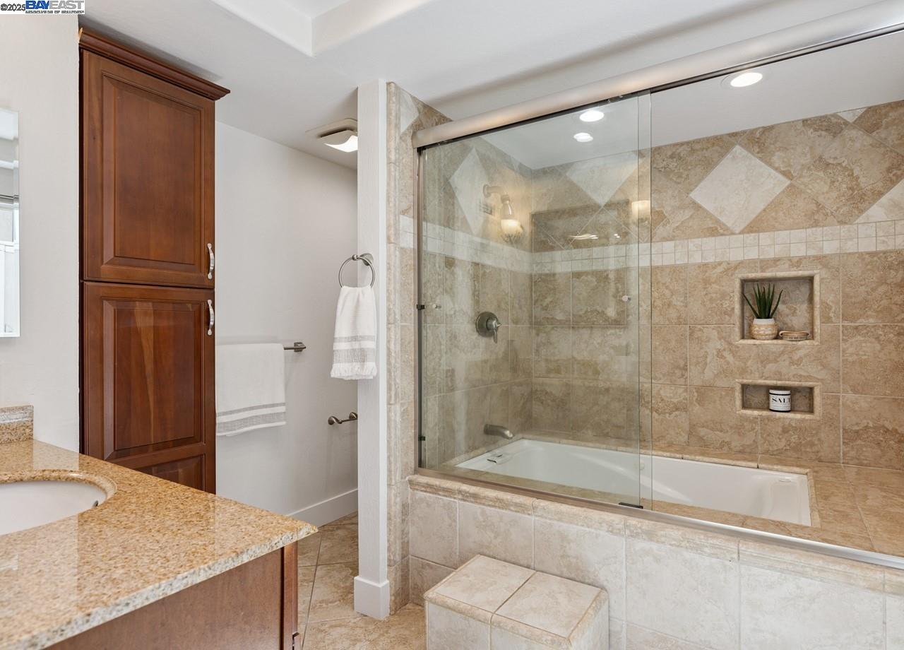 2485 Talavera Dr