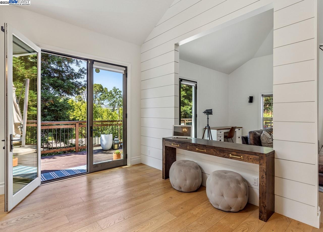 156 Del Monte Dr