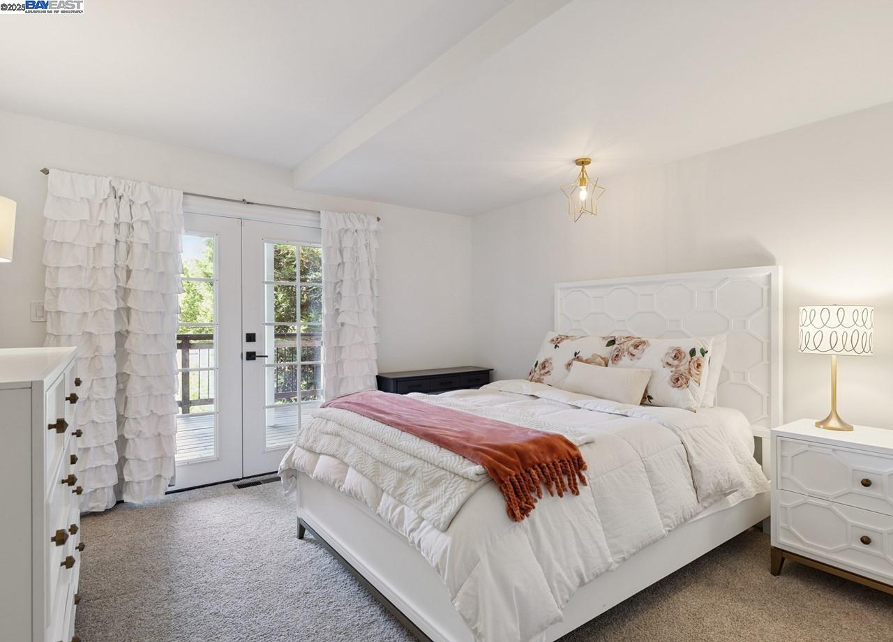 156 Del Monte Dr