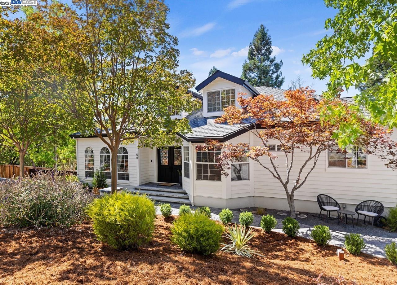 156 Del Monte Dr