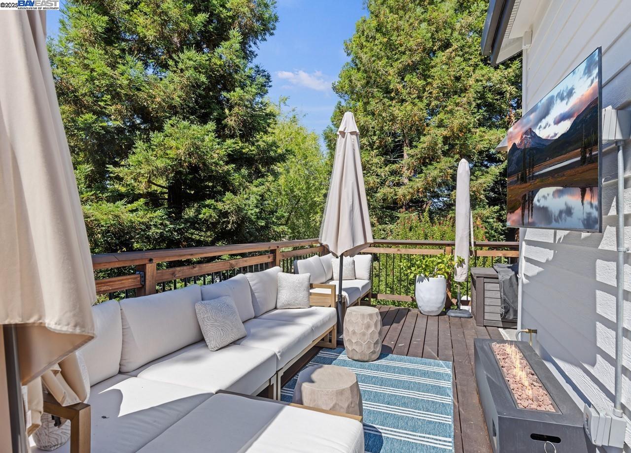 156 Del Monte Dr