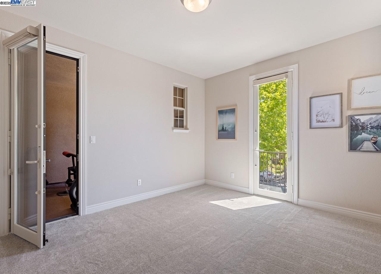 7563 Balmoral Way