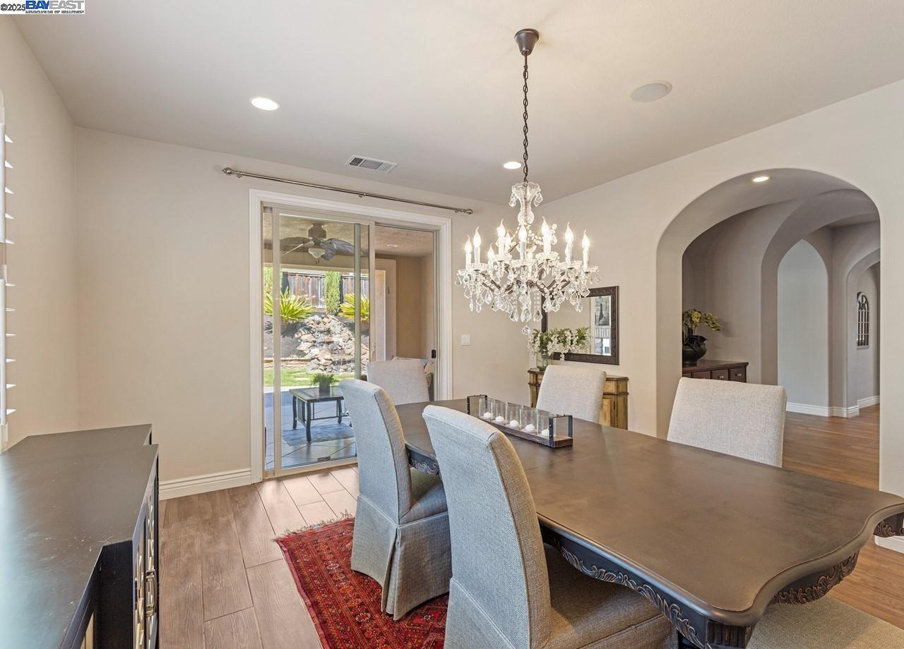 7563 Balmoral Way