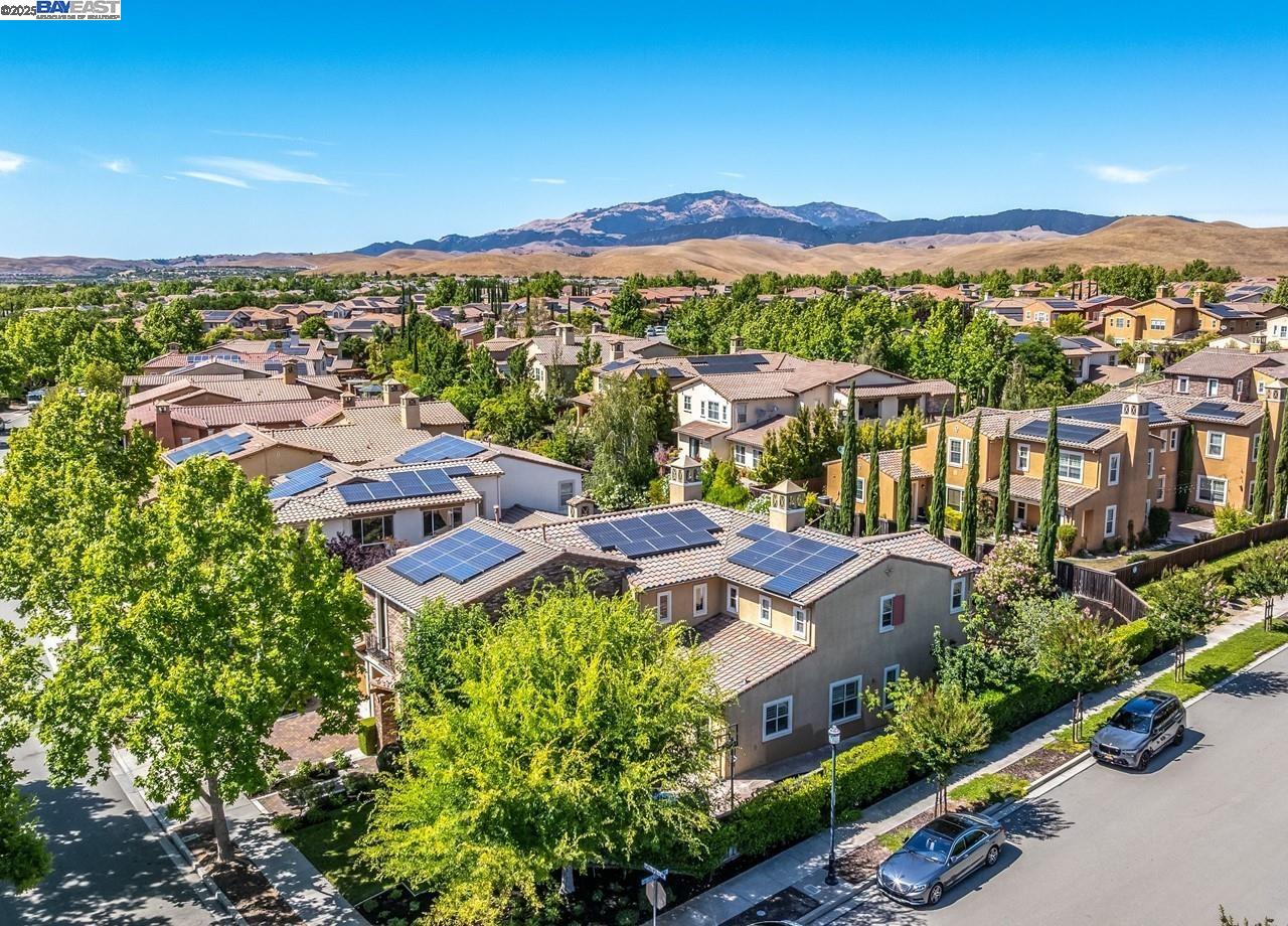 7563 Balmoral Way