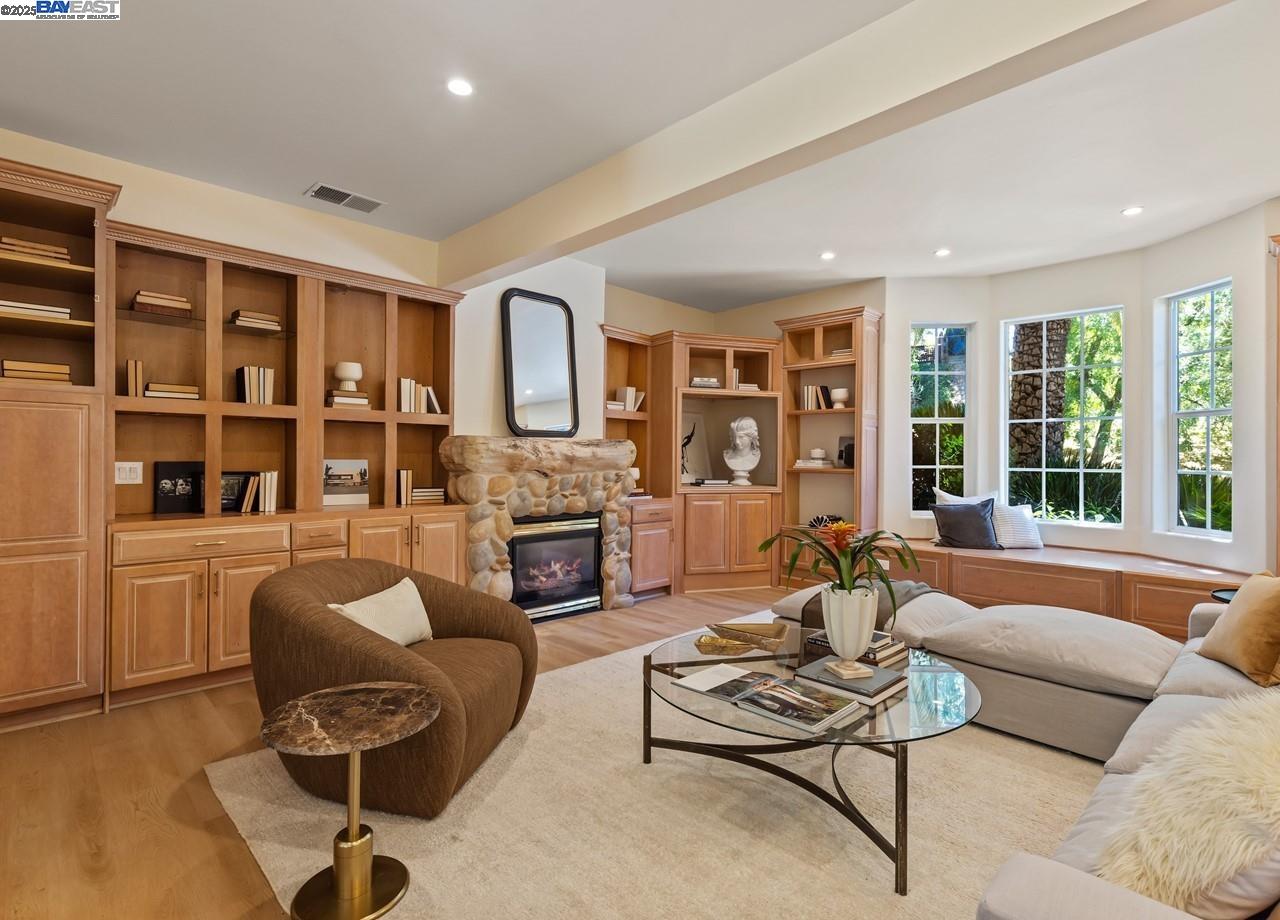 107 Verde Mesa Dr