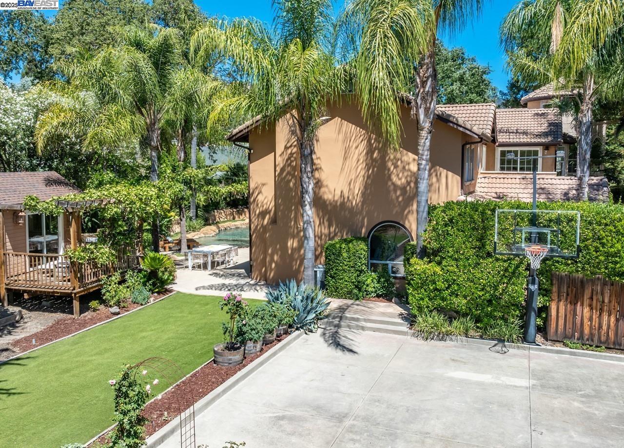 107 Verde Mesa Dr