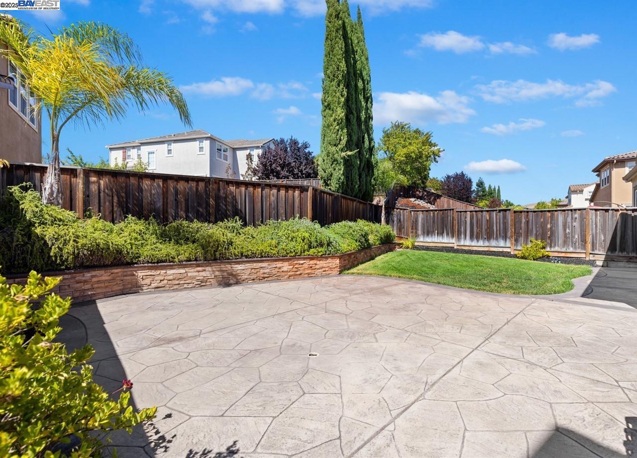 2453 Forino Dr